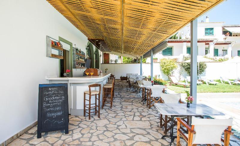 Paradise Inn Liapades Corfu Exterior foto